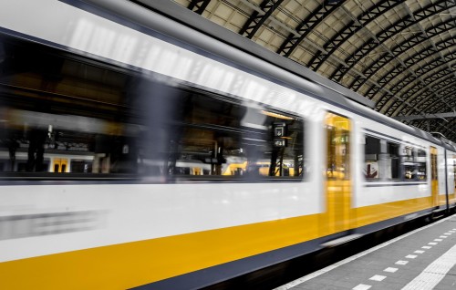 Поезда в Испании: Renfe перезапускает ВИП залы Executive в своих поездах AVE